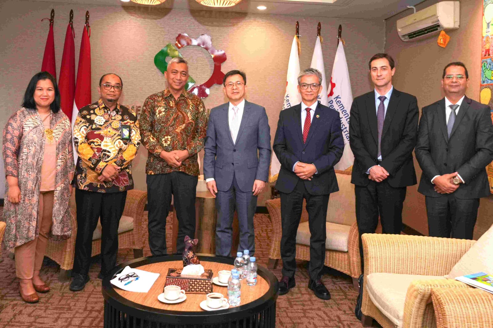 Kemenperin dan UNIDO Kolaborasi Dukung Hilirisasi Mineral Kritis Berkelanjutan