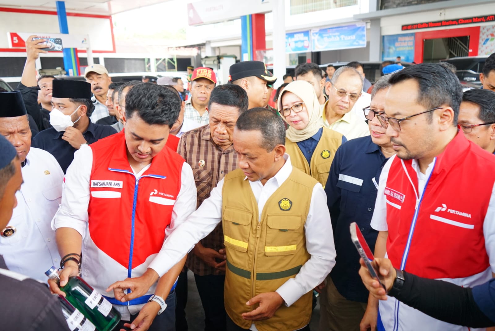 Menteri ESDM Pastikan Stok BBM Aman di Baubau Jelang Lebaran 2025