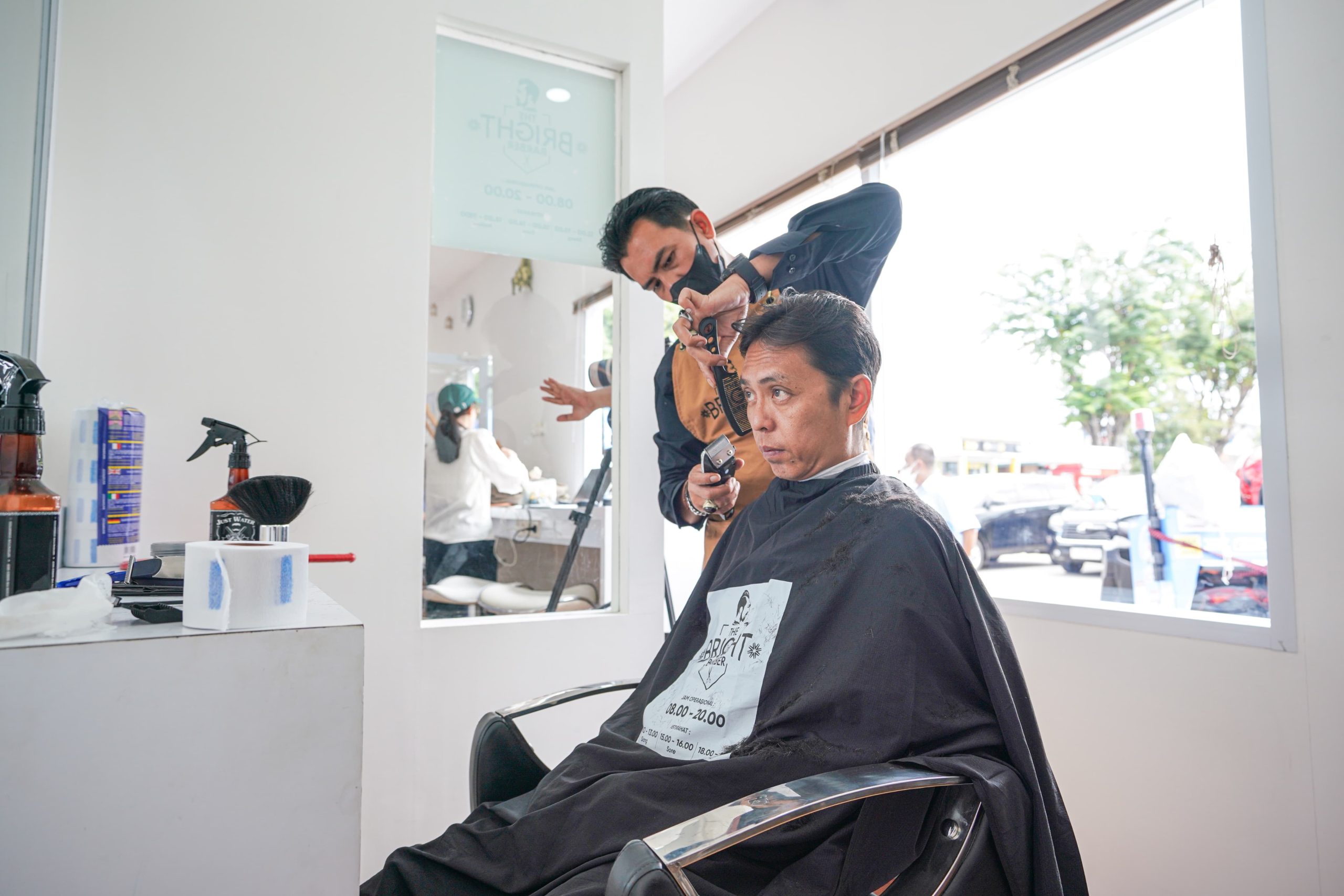 Barbershop Gratis di Serambi MyPertamina: Tampil Keren Sebelum Pulang Kampung!