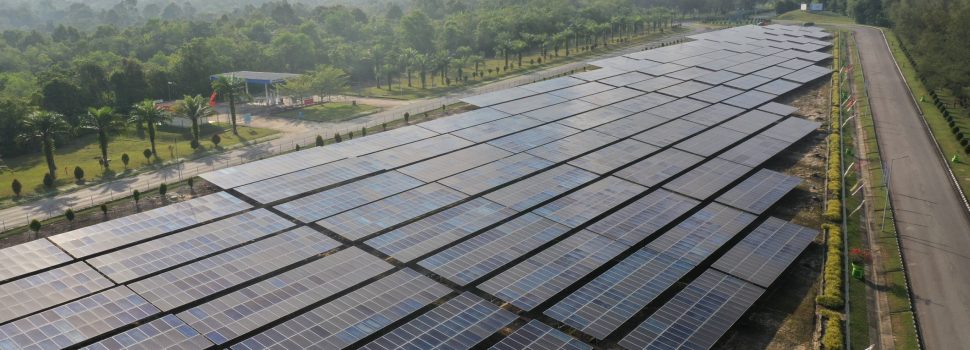 Canggih! Pertamina NRE Gunakan Teknologi AI Cek Panel Surya di Riau