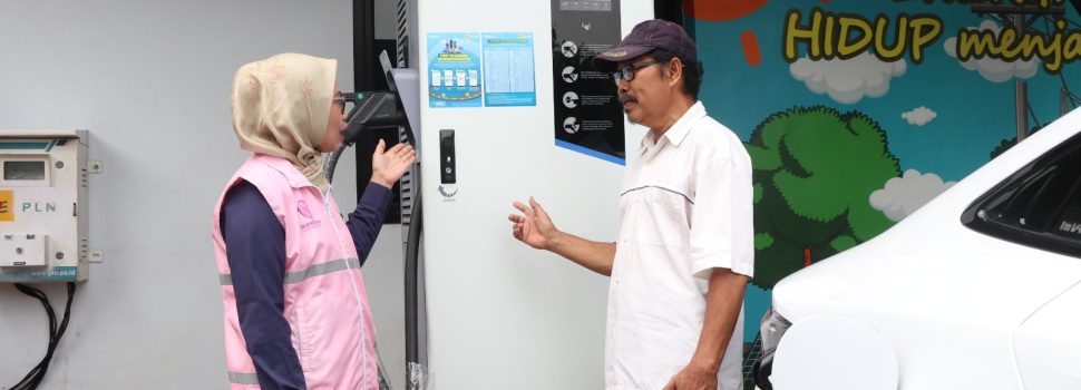 Kisah Srikandi PLN Estu, Siaga 24 Jam Temani Arus Mudik dan Balik Lebaran