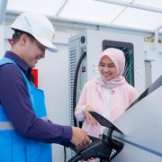 PLN Gaet 6 Mitra, Ekosistem EV di Indonesia Siap Tancap Gas!