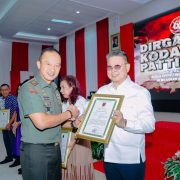 Freddy Soenjoyo Jadi Kunci Hibah Tanah ke KOREM dan Pomdam Maluku, Diganjar Penghargaan dari TNI