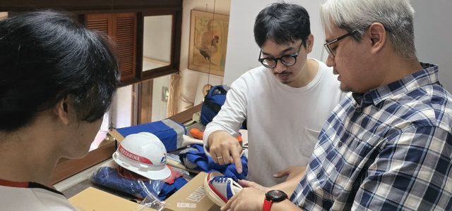 PDSI Ubah Limbah Jadi Cuan! Coverall Bekas Disulap Jadi Produk Fashion Ramah Lingkungan