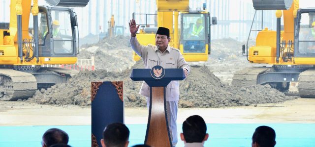 Baterai EV RI Melaju! PLN Pasok Listrik Raksasa ke Karawang