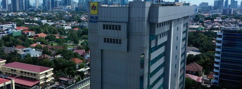Keuangan PLN Makin Kinclong! DER Turun, Laba Tembus Rp17,7 T