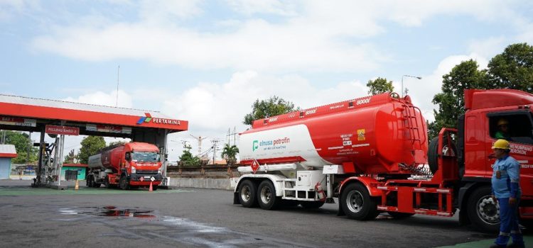 Pertamina Tambah 86 Mobil Tangki untuk Atasi Dampak Penutupan Jalur Gumitir