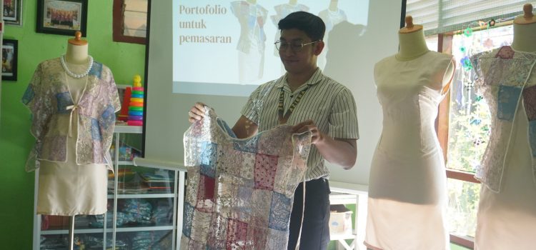 Gak Nyangka! Desainer Top Turun Gunung, Batik Leles Gresik Dipoles Jadi Kelas Dunia