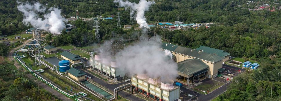 Danantara Jadi Penghubung! PLN & Pertamina Garap 530 MW Energi Panas Bumi – Target Operasi 2027!