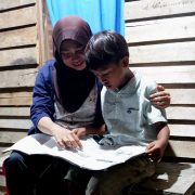 Luar Biasa! PLN Bagi-Bagi Kado HUT RI ke-80: 2.821 Keluarga Prasejahtera Nikmati Listrik Gratis