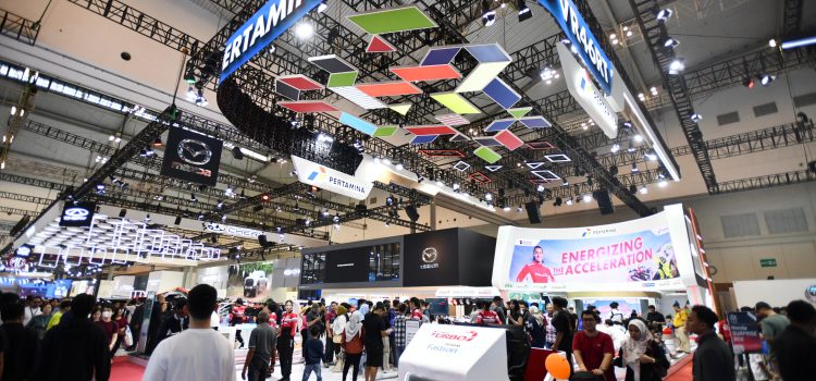Geger di GIIAS 2025! Booth Pertamina Paling Seru, Bisa Balapan hingga Menang Tiket MotoGP Mandalika!