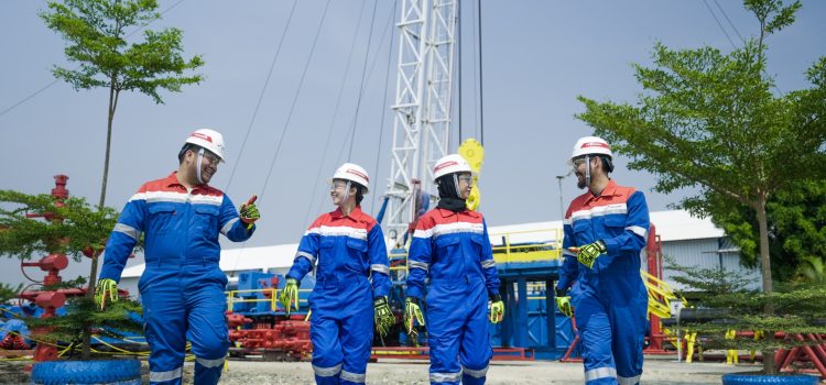 Pertamina Garap Proyek Jumbo di HUT RI ke-80, dari BBM hingga Baterai Mobil Listrik!