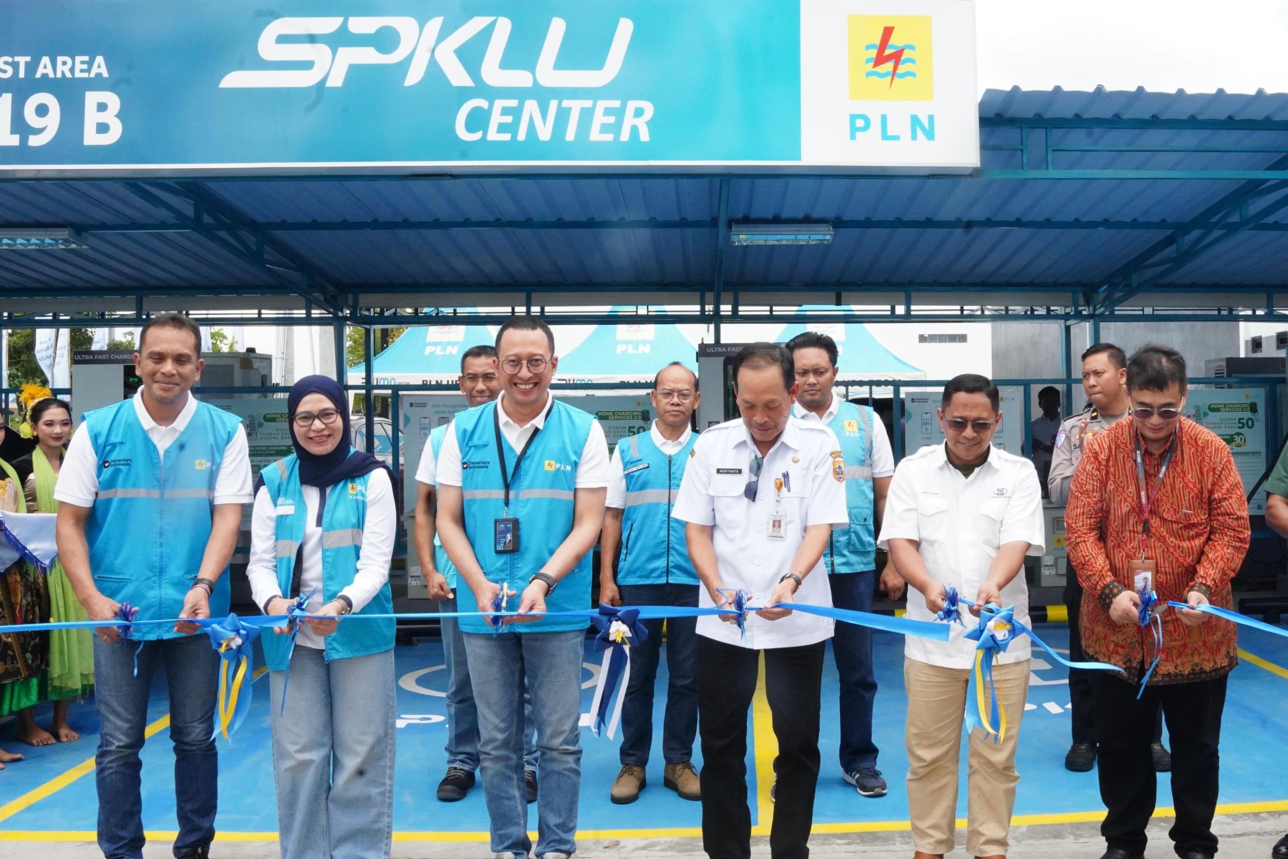 Pengguna EV Wajib Tahu! PLN Tambah 4 SPKLU Center, Gak Perlu Takut Kehabisan Daya Lagi