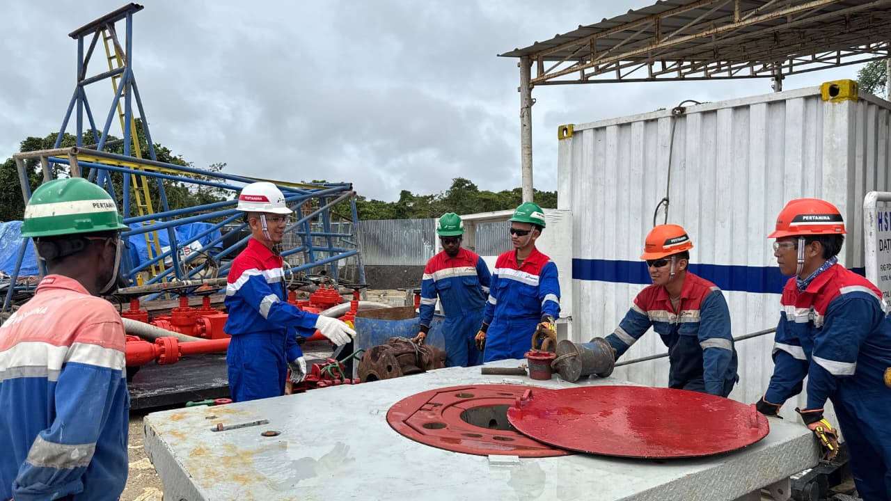 Keren! 49 Putra Papua Raih Sertifikasi Migas Bersama Pertamina Drilling