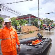 PLN Pulihkan Listrik Pascabencana, Aktivitas Warga Bali Kembali Normal