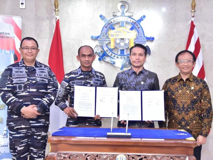 PLN dan TNI AL Perkuat Pertahanan Laut dengan Listrik Ramah Lingkungan
