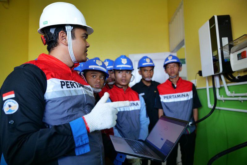 Pertamina Dorong Siswa Gemar Belajar Sains Lewat Program Sekolah Energi Berdikari