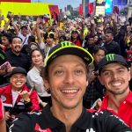 Valentino Rossi dan Pembalap Pertamina Enduro VR46 Racing Team Disambut Hangat Fans Indonesia