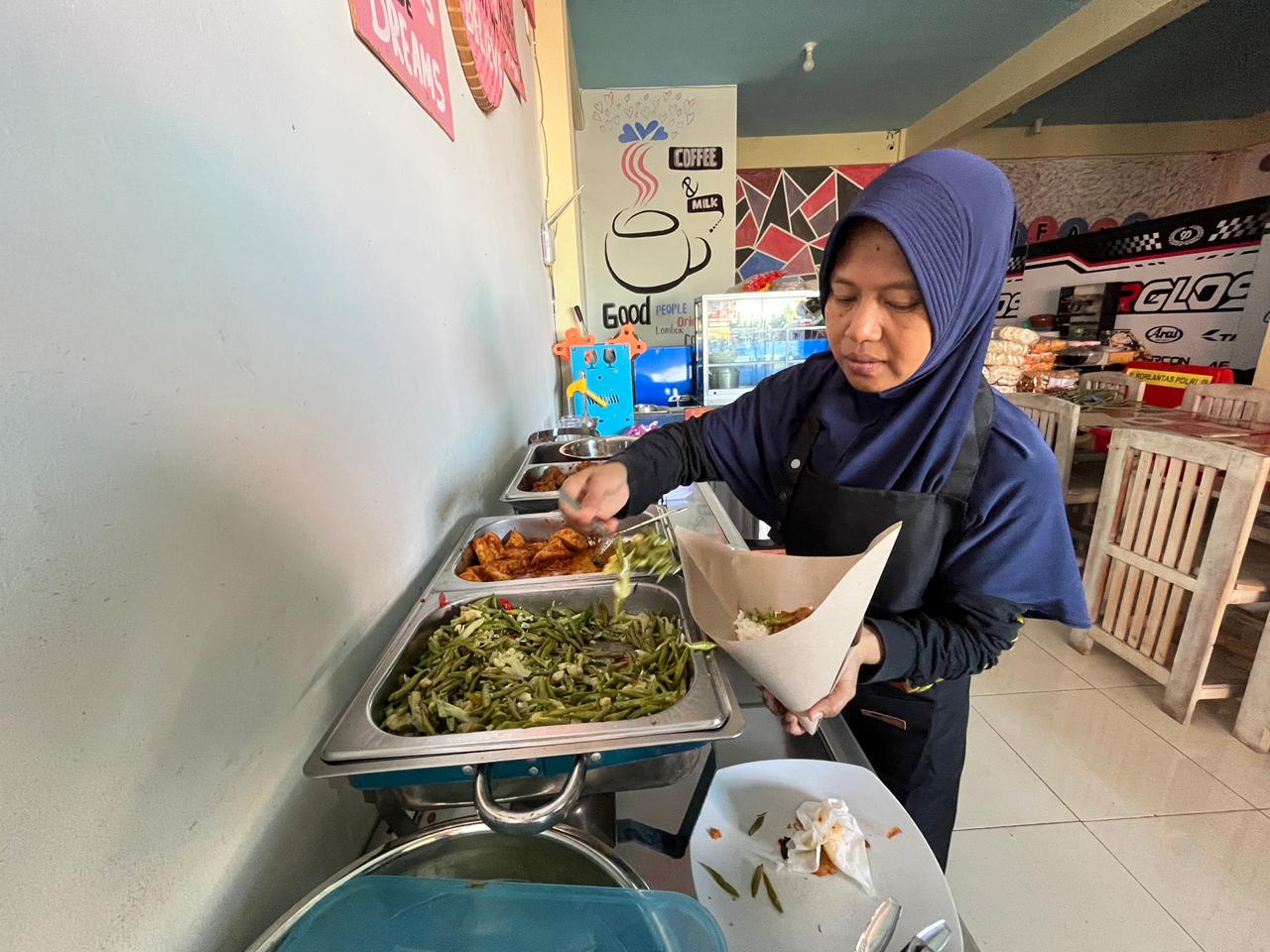 Pertamina Grand Prix of Indonesia 2025 Dongkrak Ekonomi Warga, Warung Lokal Kebanjiran Pembeli