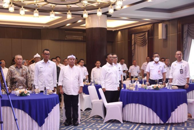 PLN dan KAI Kolaborasi Elektrifikasi Jalur Kereta untuk Transportasi Rendah Emisi