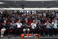 Dirut Pertamina Drilling ajak generasi muda jadi pemimpin perubahan di era transisi energi nasional.