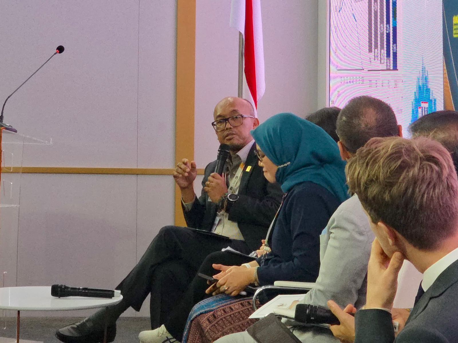 PLN Gaspol Perkuat Jalan ke Pasar Karbon Global Lewat Investasi Transisi Energi