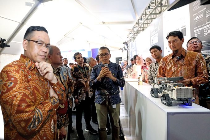 Elnusa Perkenalkan Maket Brick Vibroseis Pertama di Indonesia