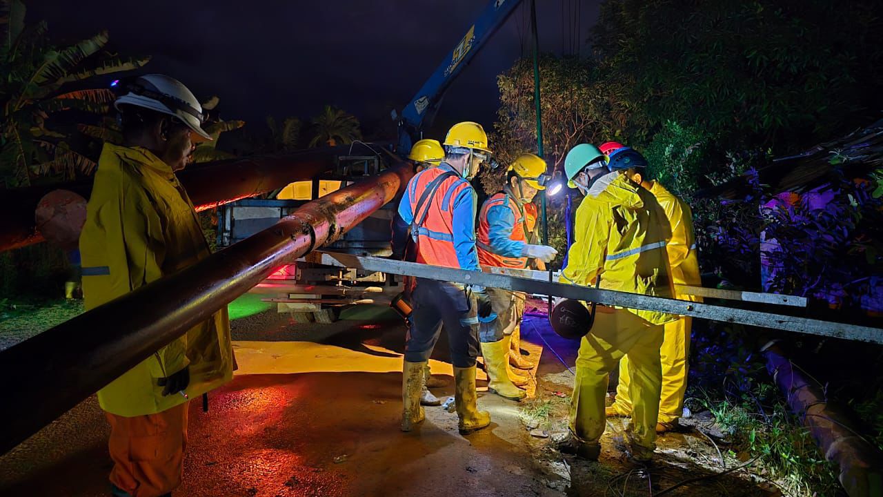 SUMUT 100% NYALA! PLN Tuntaskan Pemulihan Kelistrikan Pasca Bencana