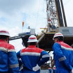 PHR Zona 4 naikkan produksi migas pada 2025 dan meraih penghargaan dari SKK Migas atas kinerja positifnya.