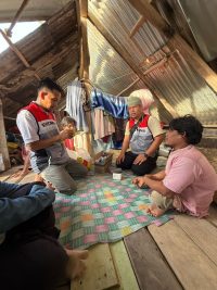 Viral Video Zulkarnain Buka Jalan, Relawan Pertamina Peduli Tembus Kampung Sunting yang Terisolasi