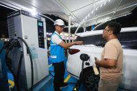 Lonjakan Pemudik EV Nataru Menggila, Dirut PLN Pastikan 4.516 SPKLU Siaga Penuh