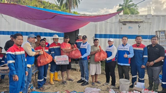 PDSI Gerak Cepat Bantu Pengungsi Banjir Langkat, Dirut Turun Langsung ke Dapur Umum
