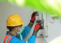 Butuh listrik tambahan untuk acara atau proyek? Penyambungan Sementara lewat PLN Mobile jadi solusi resmi, praktis, dan bebas genset.