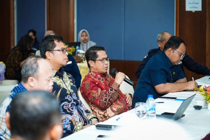 Gangguan pipa gas tekan produksi Blok Rokan. ESDM turun tangan, ancam sanksi, dan kawal pemulihan agar produksi migas kembali ngebut.