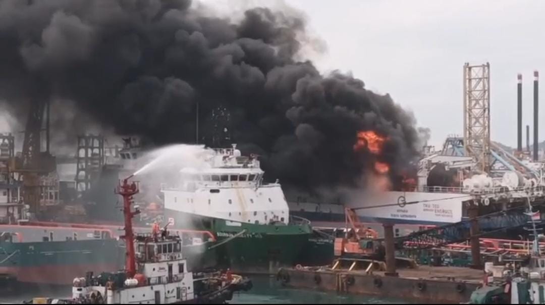 Kebakaran MV Elsa Regent di Batam, Elnusa Pastikan Nihil Korban Jiwa