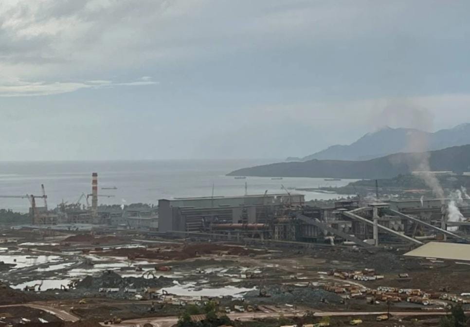 Antam teken kesepakatan hilirisasi nikel dengan IBI dan HYD untuk memperkuat ekosistem baterai terintegrasi nasional.