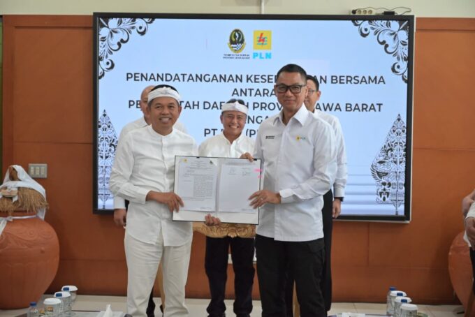 PLN dan Pemprov Jabar Kejar Listrik Merata 2027, Dedi Mulyadi: Jabar Tak Boleh Gelap