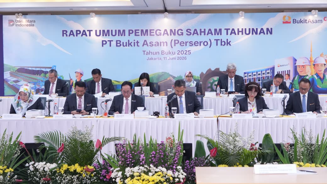 PTBA membagikan dividen Rp1,32 triliun atau 45 persen laba bersih 2025, sementara sisanya disimpan untuk pengembangan usaha.