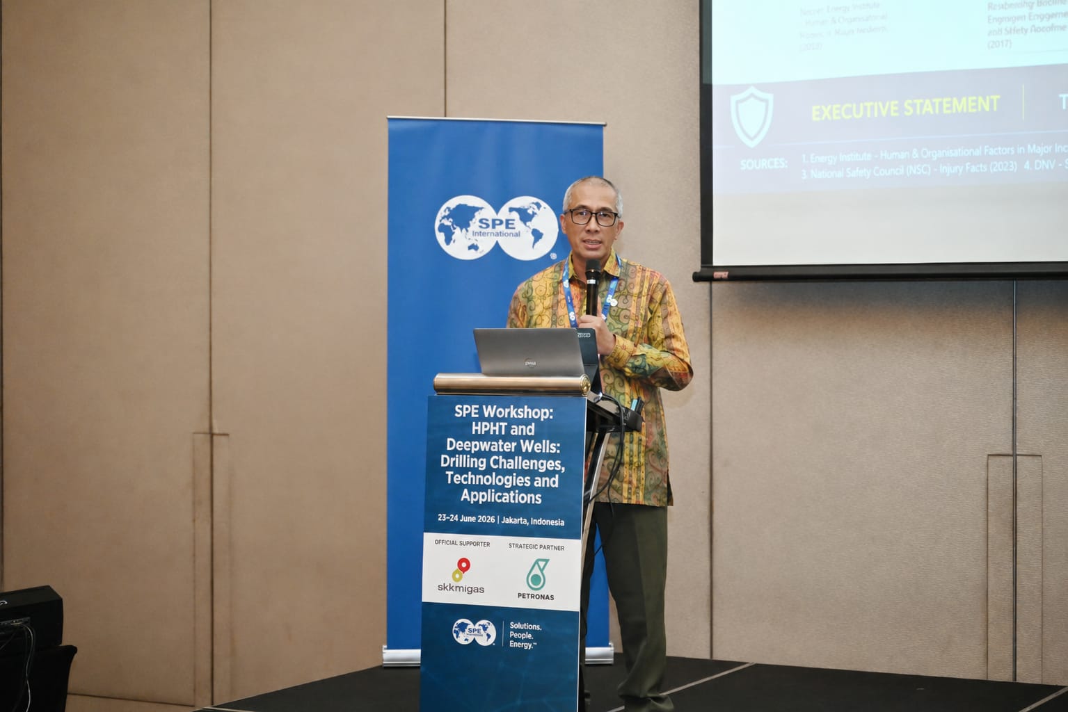 Dirut Pertamina Drilling Bongkar Tantangan Sumur Migas Laut Dalam, Satu Kesalahan Bisa Hanguskan Nilai Proyek