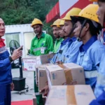 Elnusa dan Pertamina Kirim Ribuan Bantuan ke Flores, Pasokan Energi Tetap Terjaga
