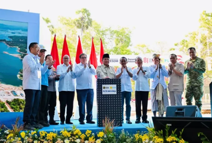 PLTS 100 GWp Meledak! RI Bidik Hemat Rp73,9 Triliun dan 5,5 Juta Lapangan Kerja