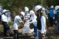 Sofyano Zakaria Apresiasi PLN Ubah 42 Ton FABA PLTU Tidore Jadi Paving Block
