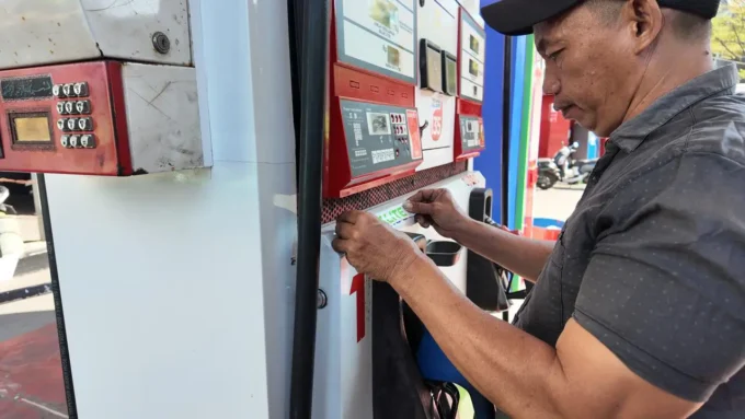 BBM Subsidi Diburu Warga Makassar, Pertamina Tambah Nozzle di 12 SPBU