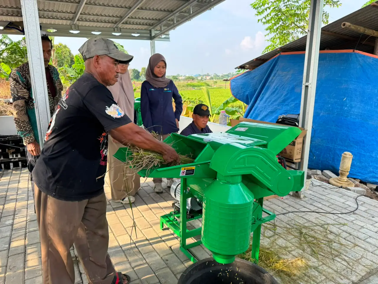 PLN Bikin Petani Bekasi Tak Takut Kemarau, Listrik Pangkas BBM 2.560 Liter