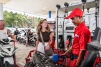 SPBU Pertamina di jalur menuju Mandalika disiagakan untuk melayani kebutuhan BBM selama MotoGP 2026.