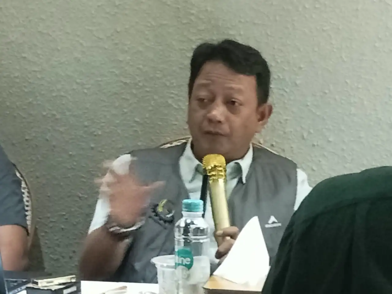 Presiden FSPPB Arie Gumilar menolak rencana merger PDSI dan Elnusa karena kekhawatiran privatisasi Pertamina.