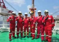 Kapal seismik Ramford Sovereign untuk survei potensi gas bumi di Kalimantan Timur.
